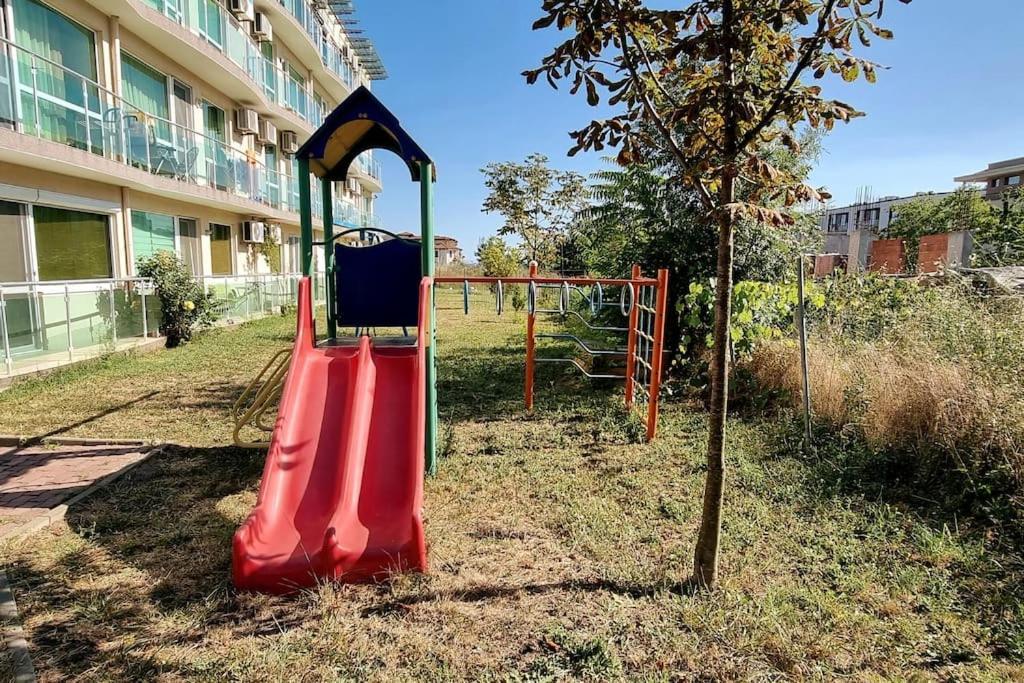 Уютен Апартамент Близо До Морето Igroeg Burgas Exterior photo