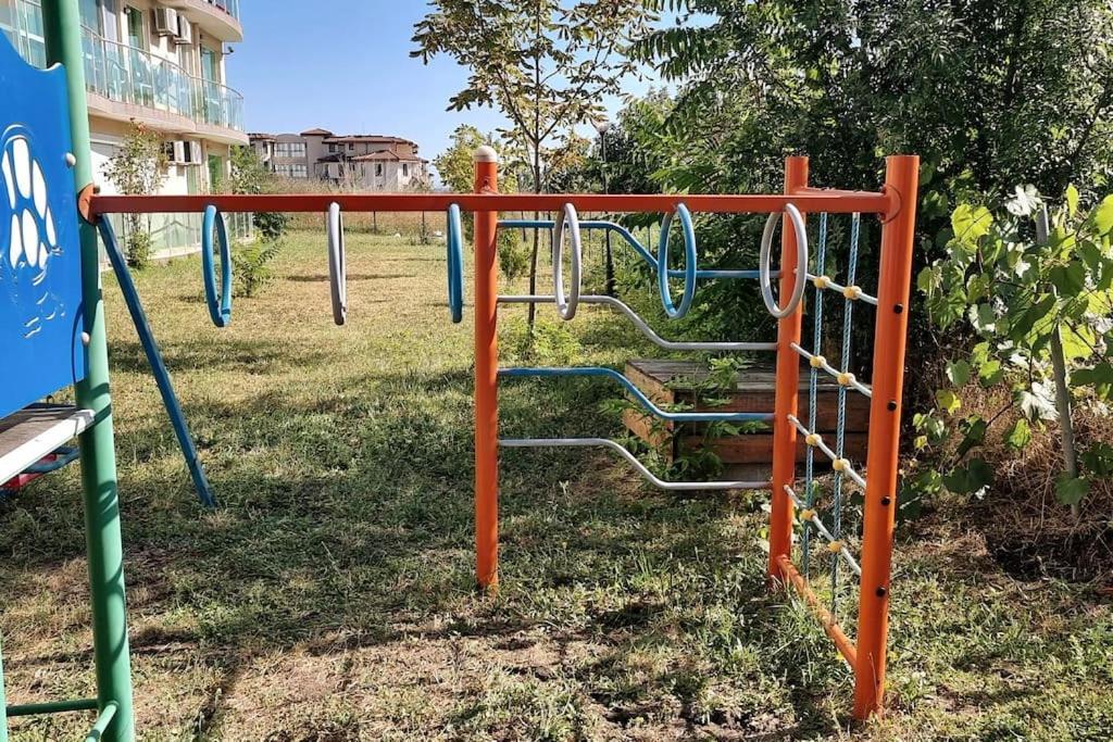 Уютен Апартамент Близо До Морето Igroeg Burgas Exterior photo